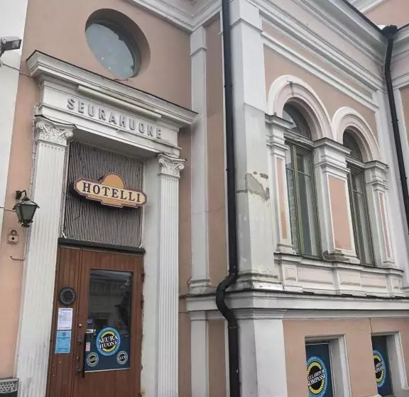 فندق Haminan Seurahuone