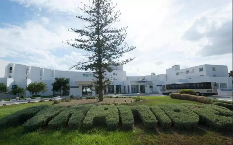 هتل Les Pyramides