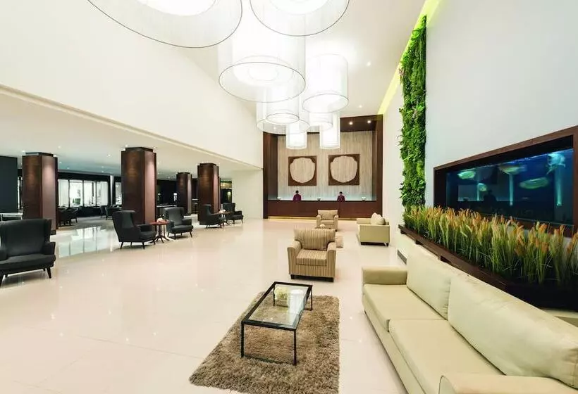 Movenpick Suriwongse Hotel Chiang Mai