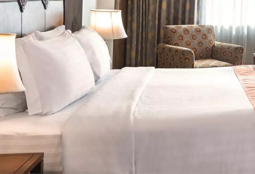 Movenpick Suriwongse Hotel Chiang Mai