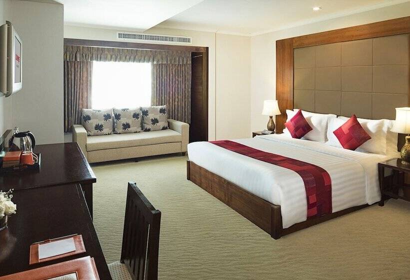 Movenpick Suriwongse Hotel Chiang Mai