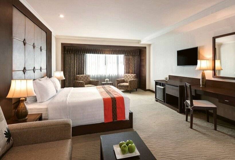 Movenpick Suriwongse Hotel Chiang Mai