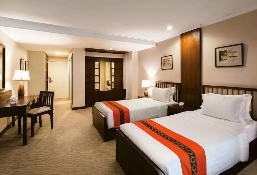 Movenpick Suriwongse Hotel Chiang Mai