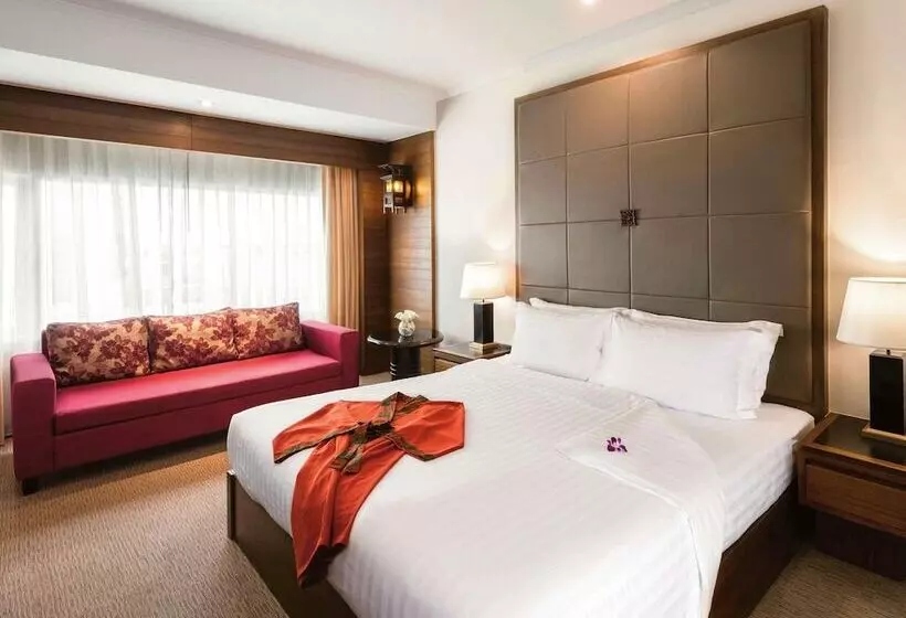 Movenpick Suriwongse Hotel Chiang Mai