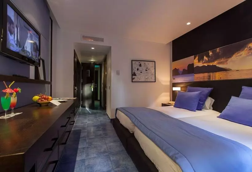 Hotel Sentidio Phenicia