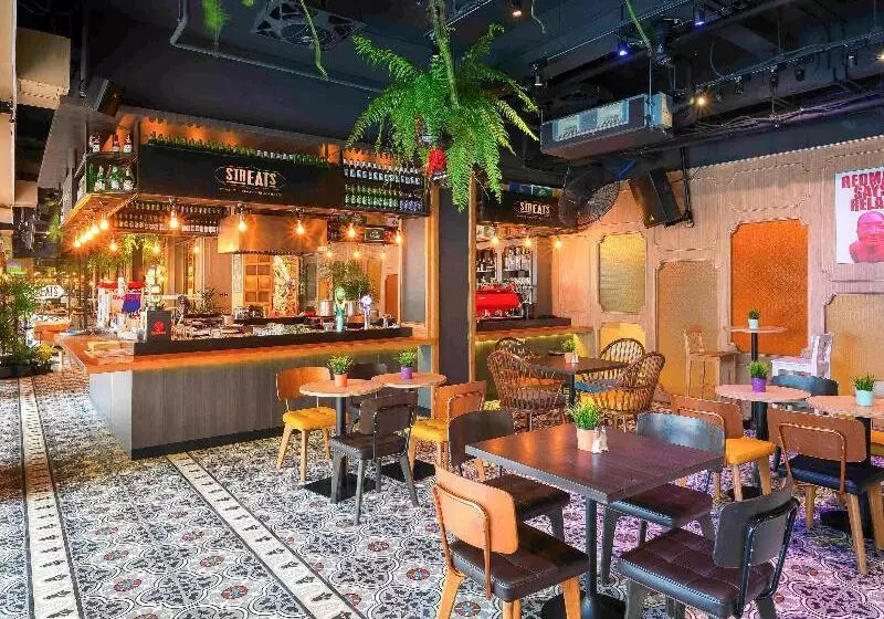 בית מלון כפרי Tinidee Trendy Bangkok Khaosan