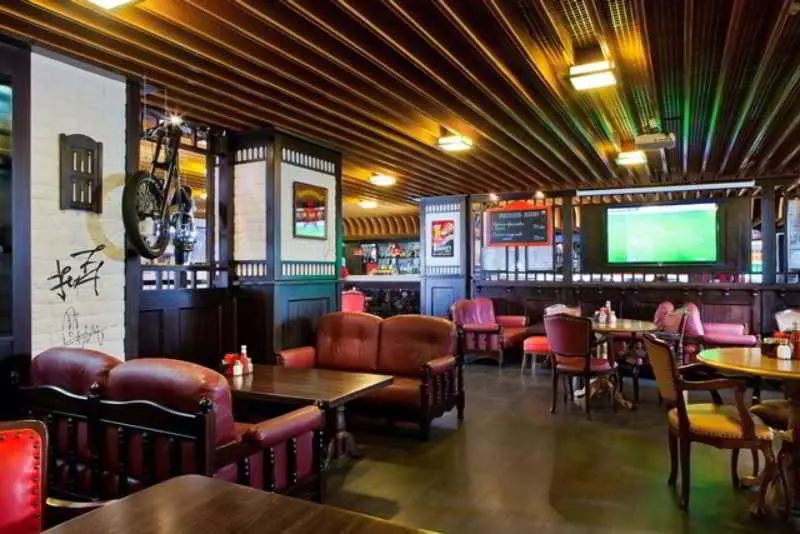 هتل Yalta Intourist