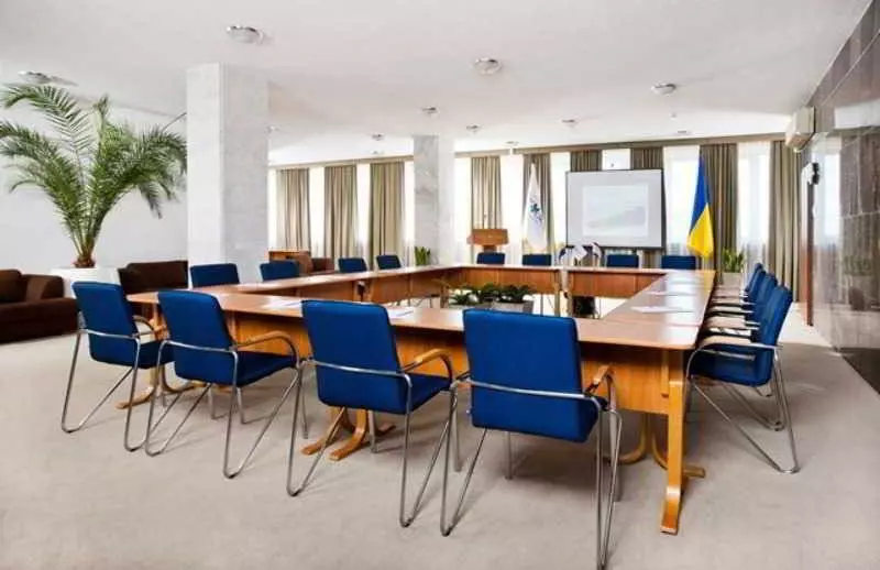 هتل Yalta Intourist