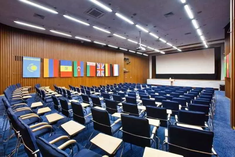 هتل Yalta Intourist