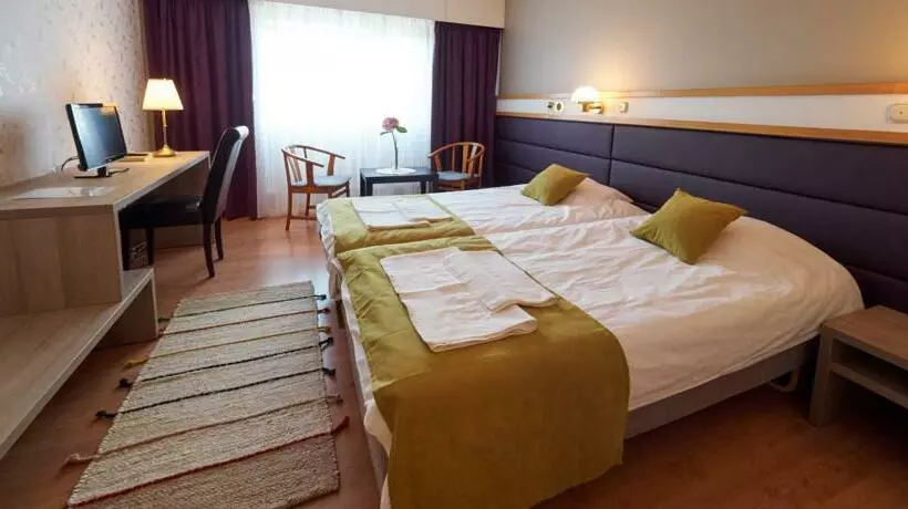 Hotelli-Ravintola Alavus 66