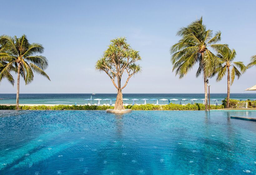 Katathani Phuket Beach Resort Sha Extra Plus