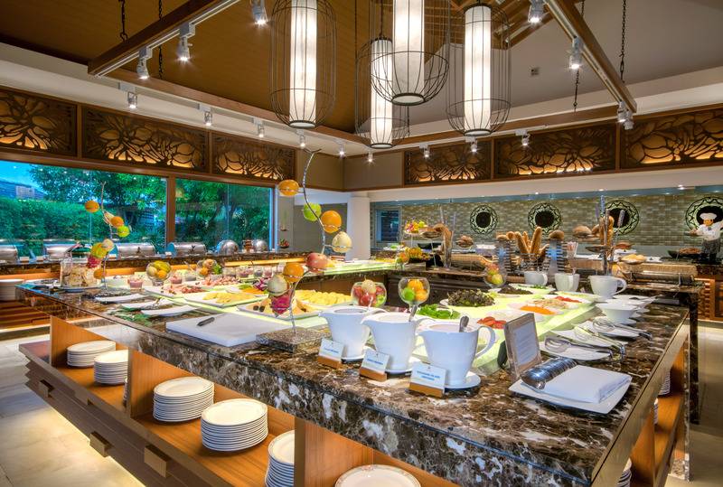 Katathani Phuket Beach Resort Sha Extra Plus