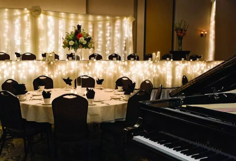 Arrowwood Resort Hotel And Conference Center   Alexandria