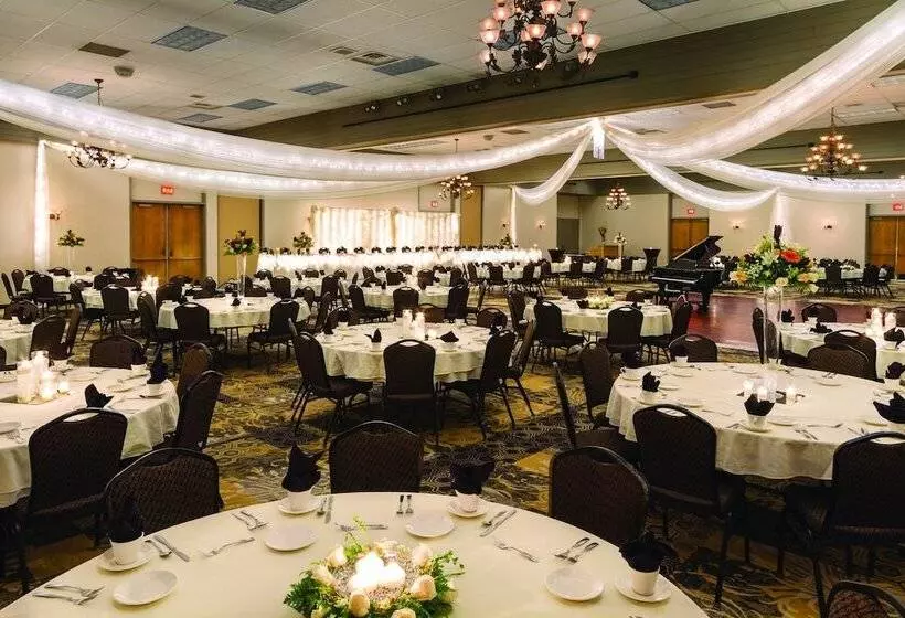 Arrowwood Resort Hotel And Conference Center   Alexandria