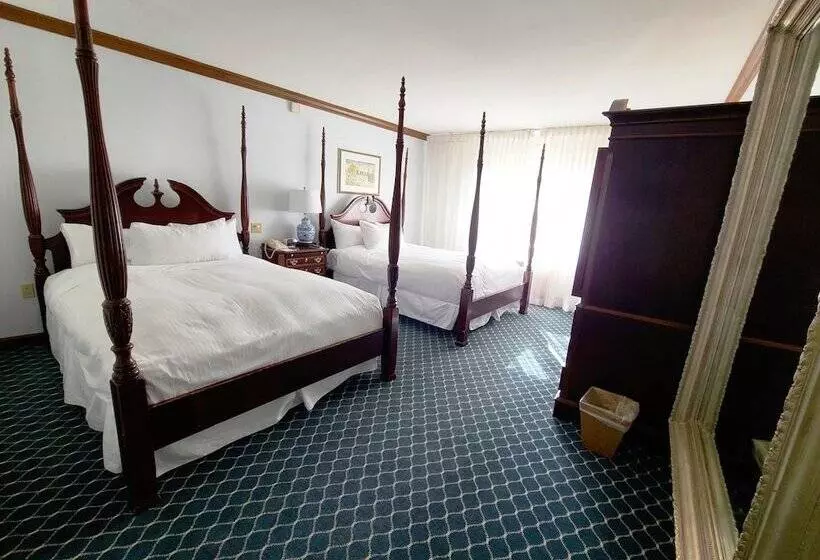 فندق Avon Old Farms