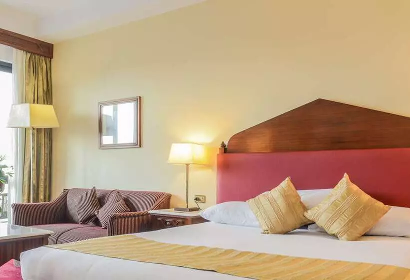 Golden Tulip Hotel Flamenco Cairo