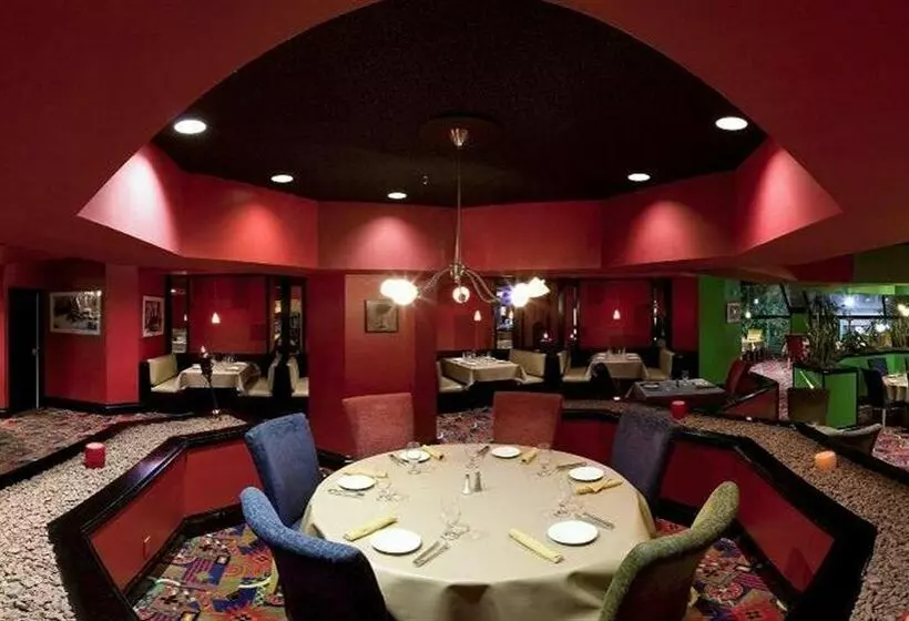 호텔 Holiday Inn Allentown Center City 