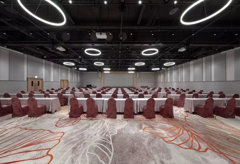 هتل Illume Taipei