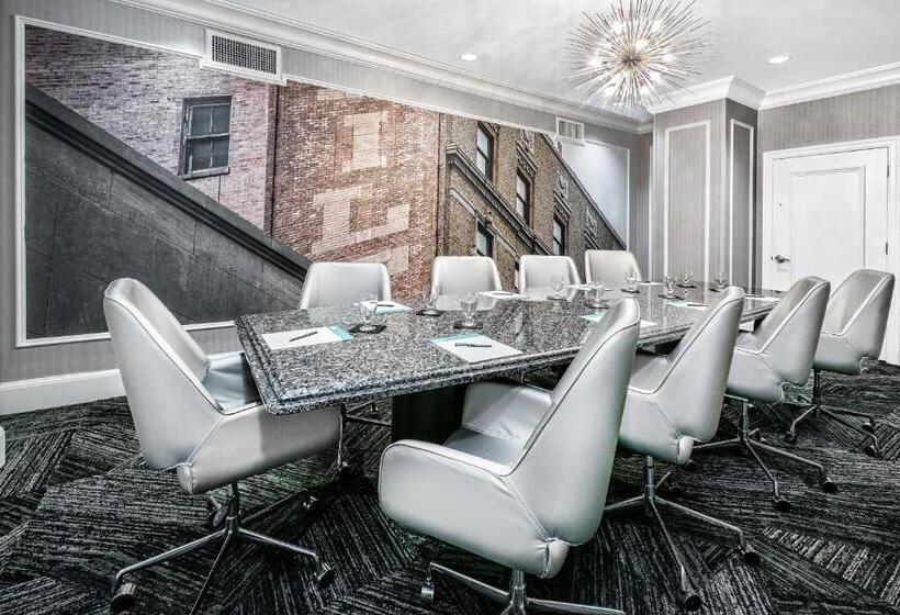 Отель Indigo Dallas Downtown, An Ihg