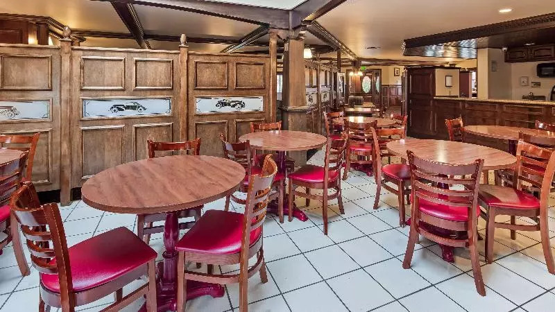 Surestay Plus Hotel By Best Western Auburn