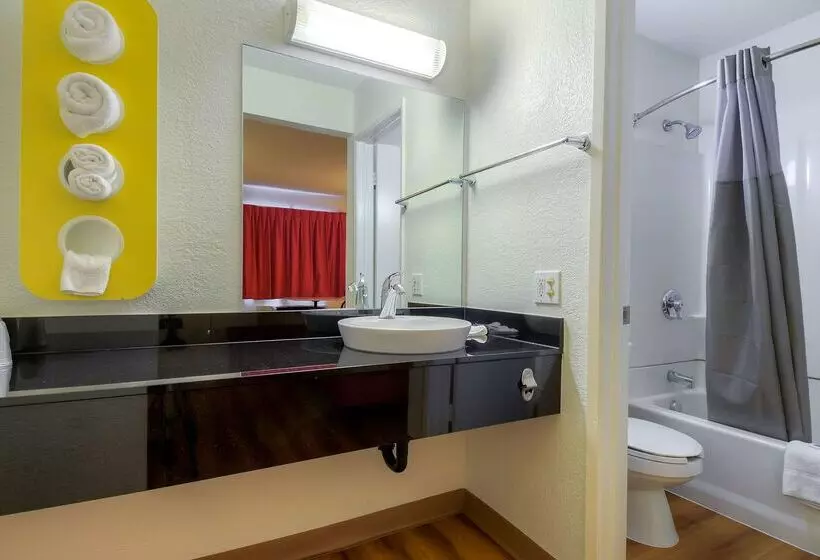 Motel 6 Rancho Mirage, Ca  Palm Springs