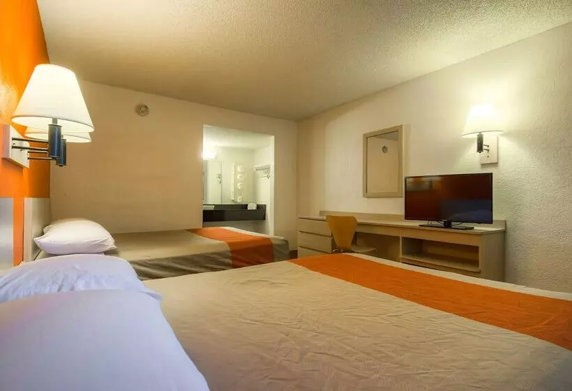 Motel 6 Rancho Mirage, Ca  Palm Springs