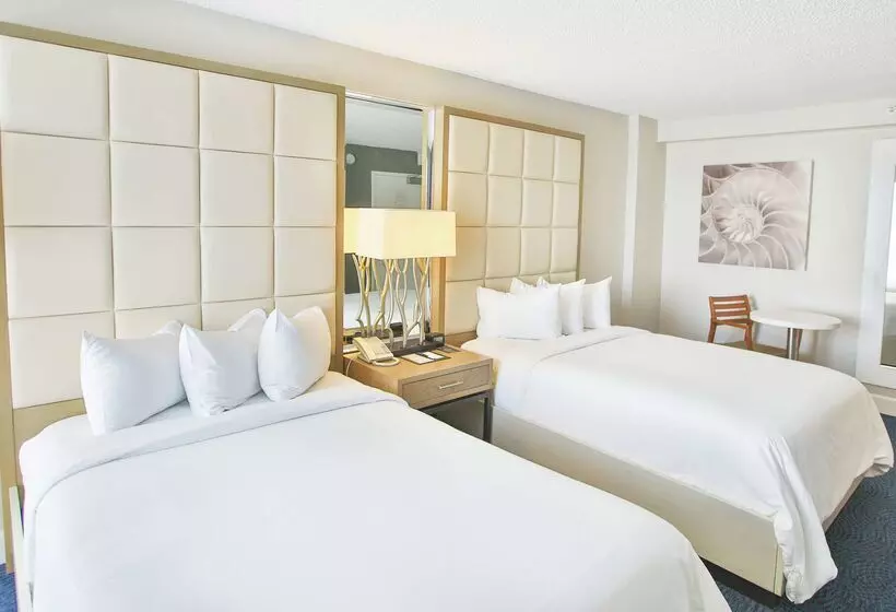Курорт Bahia Mar Ft. Lauderdale Beach  A Doubletree By Hilton