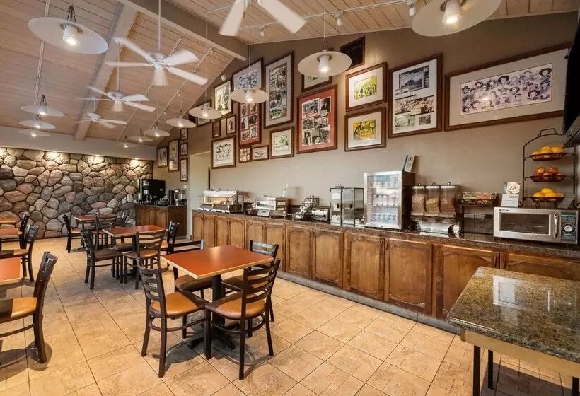Best Western  Frontier Motel
