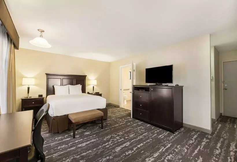 Best Western  Frontier Motel