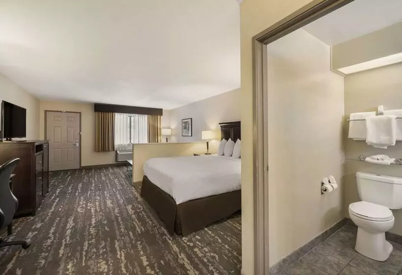 Best Western  Frontier Motel