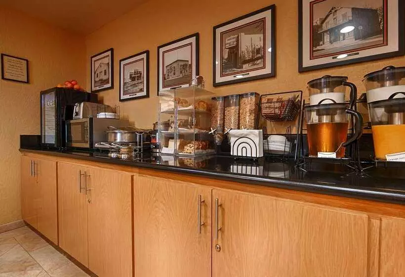 Best Western Pine Tree Motel