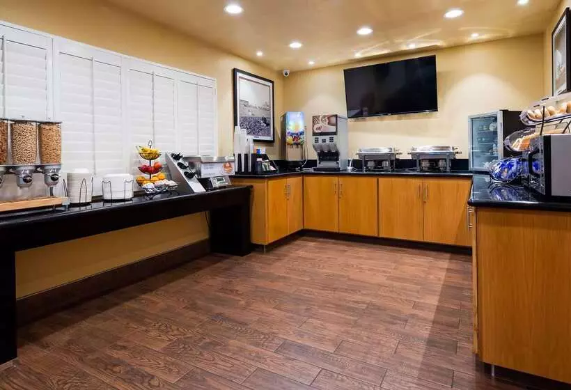 Best Western Pine Tree Motel