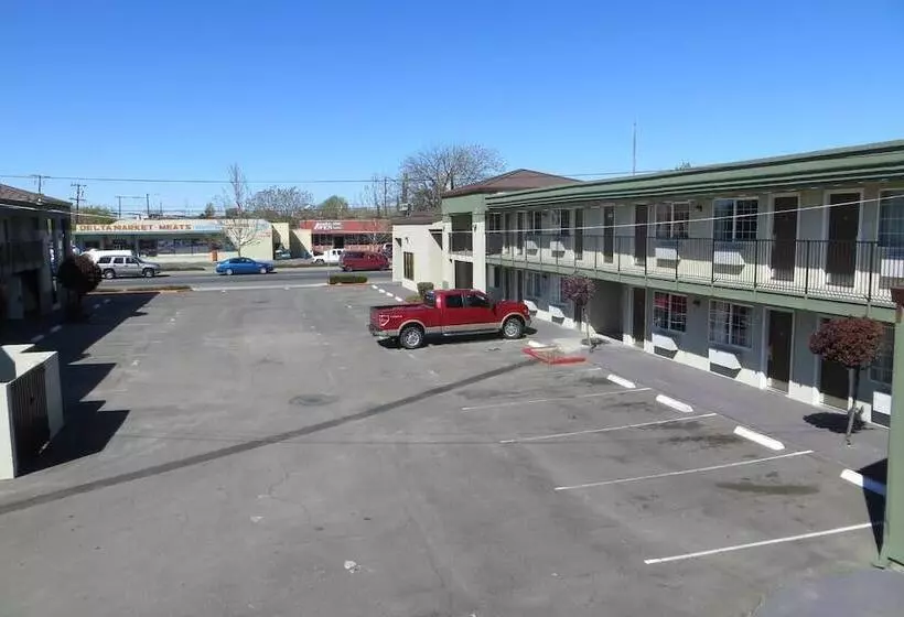فندق American Inn Stockton