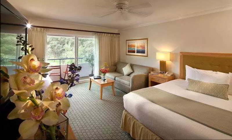 בית מלון כפרי Beachside Inn