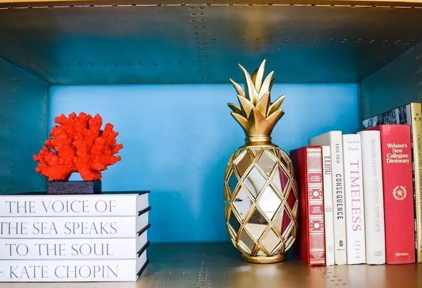 בית מלון כפרי Beachside Inn