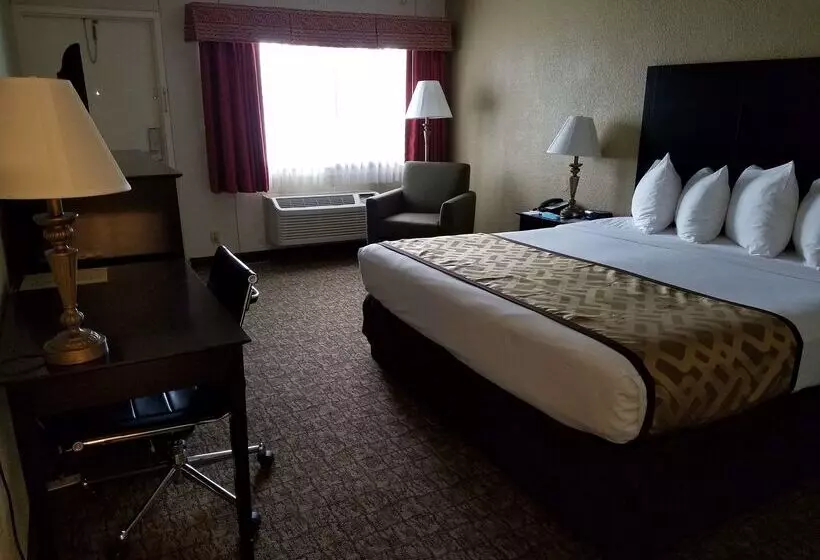 ホテル Best Western Crossroads Inn