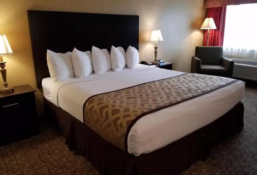 ホテル Best Western Crossroads Inn