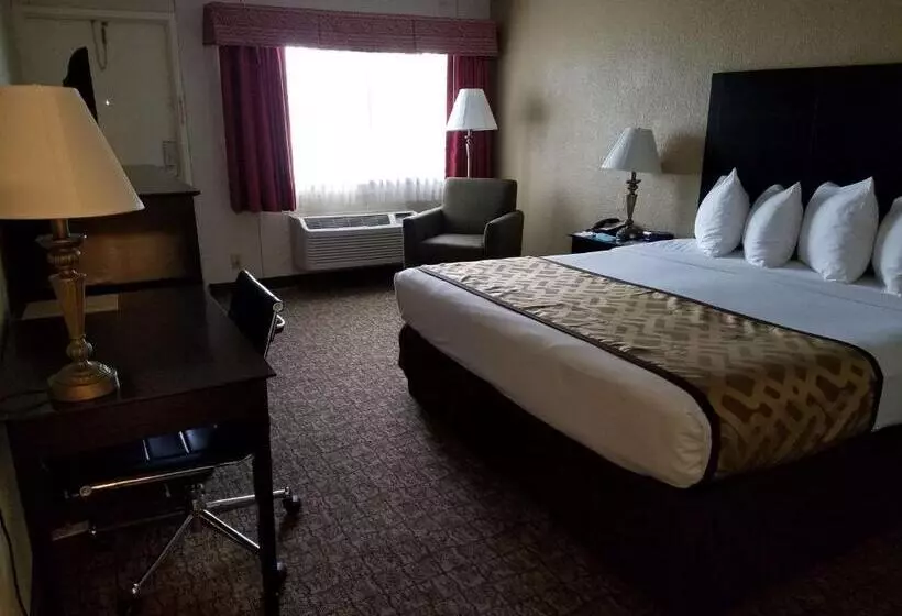 ホテル Best Western Crossroads Inn