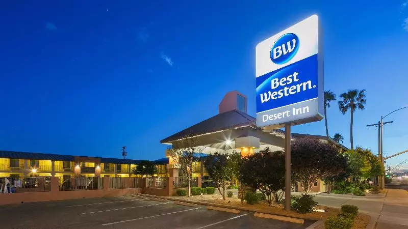 فندق Best Western Desert Inn