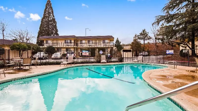 בית מלון כפרי Best Western Gold Country Inn