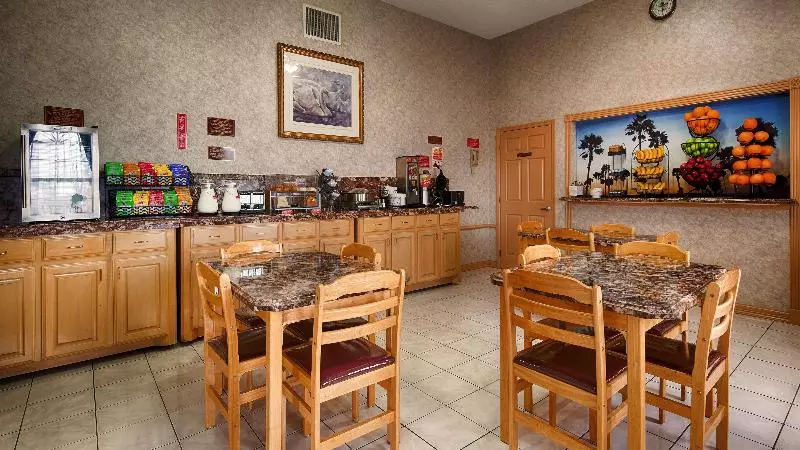 בית מלון כפרי Best Western Gold Country Inn