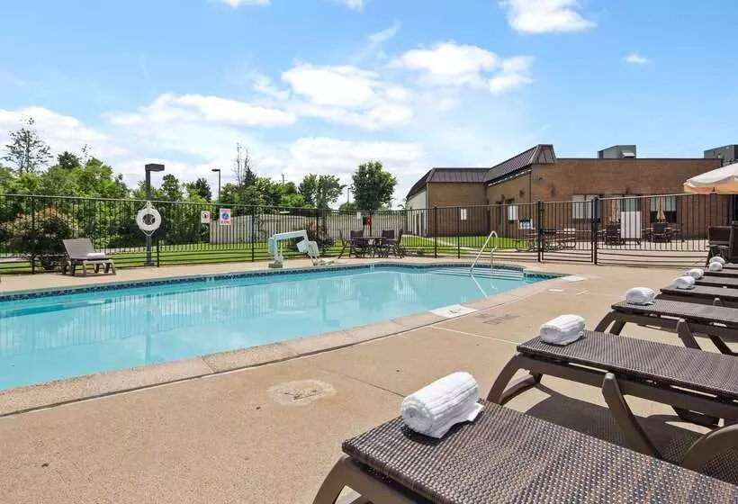 호텔 Best Western Leesburg