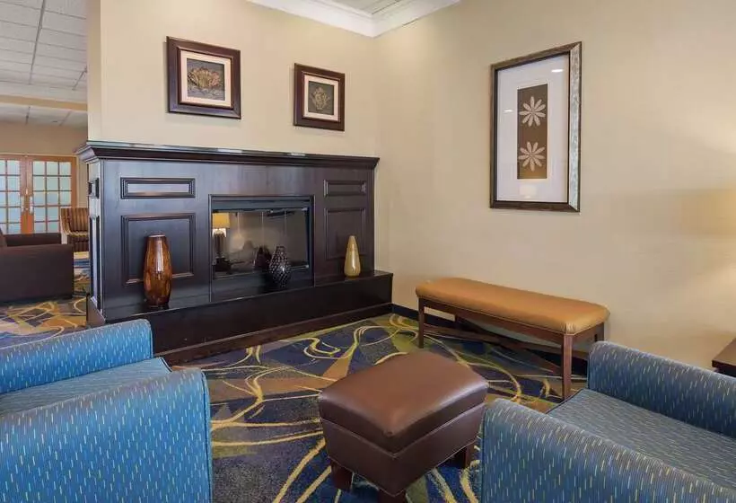 호텔 Best Western Leesburg