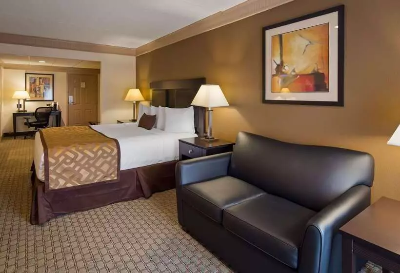Отель Best Western Plus Concordville