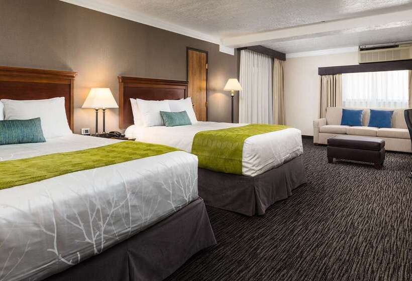 هتل Best Western Plus Landmark Inn