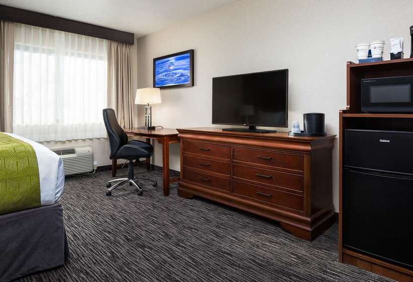 هتل Best Western Plus Landmark Inn