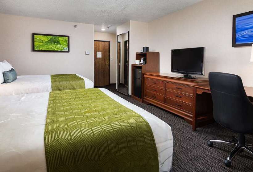 هتل Best Western Plus Landmark Inn