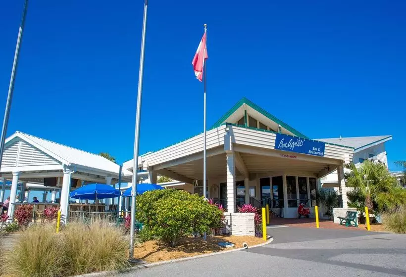 호텔 Best Western Plus Yacht Harbor Inn