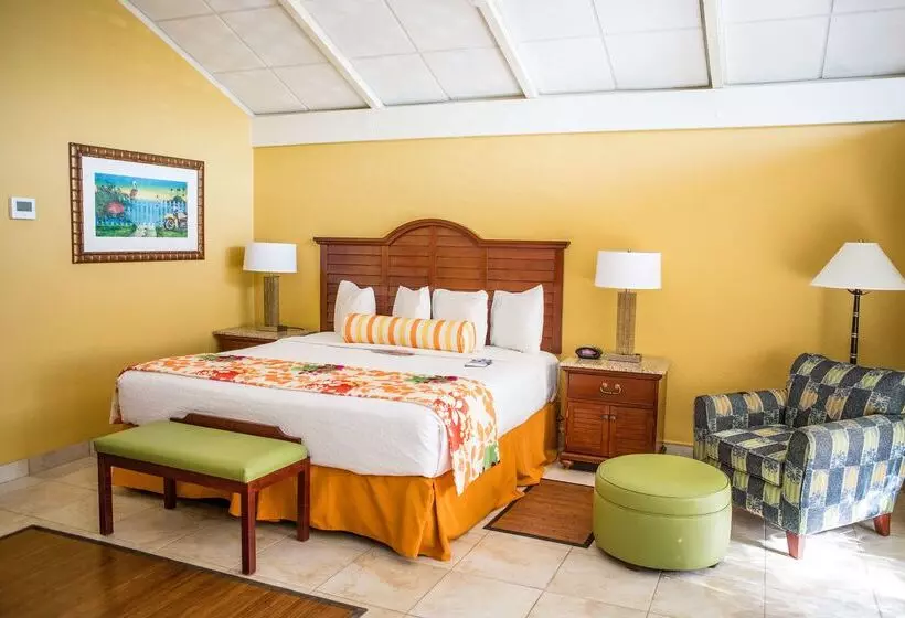 호텔 Best Western Plus Yacht Harbor Inn