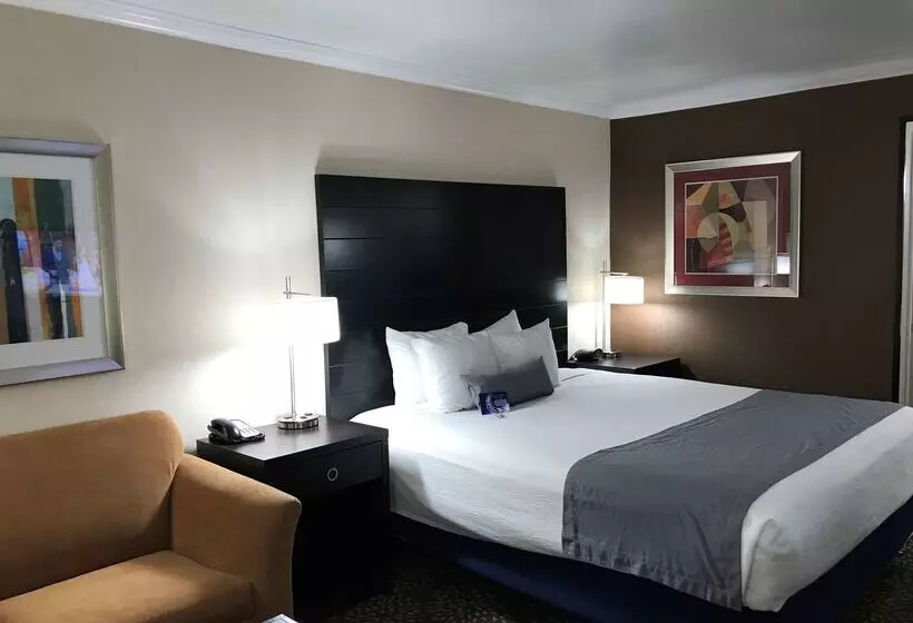 Best Western Yuma Mall Hotel & Suites